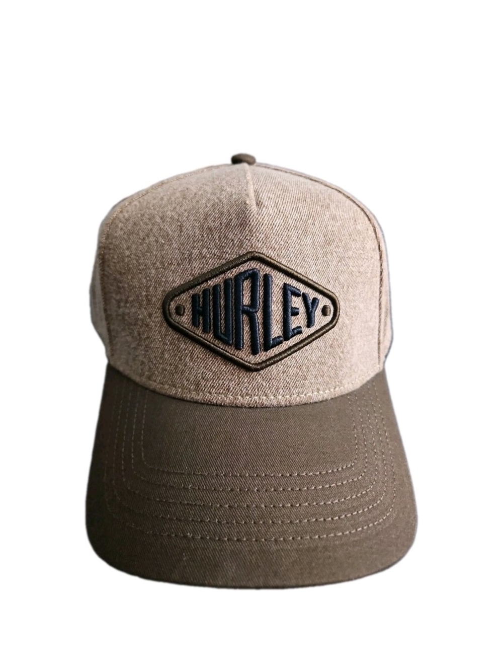 Hurley Men's mixed color Mesh Trucker Cap with Brown Brim